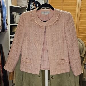 Tahari Pink Tweed Jacket. Women's Size 2.